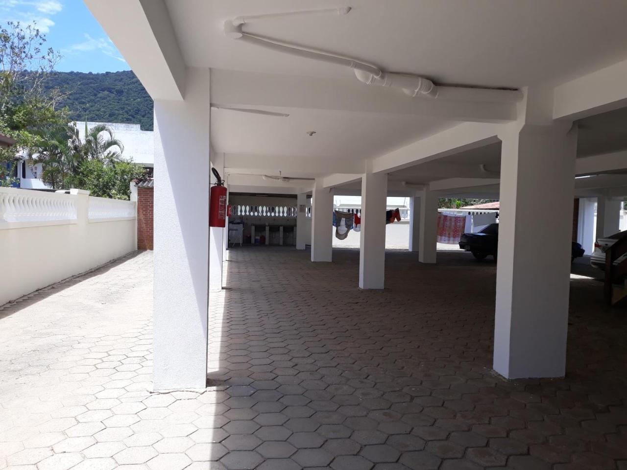 Апартаменти Ubatuba - Maranduba Екстер'єр фото